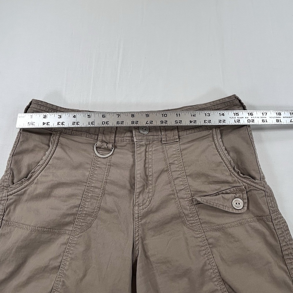 Style & Co Womens Cargo Shorts Size 8 Khaki Stretch Utility 6.5" Inseam EUC - Picture 4 of 9